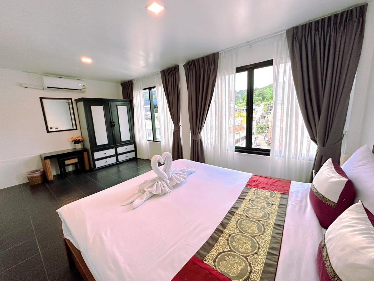 Hotel Baya Phuket Patong Buitenkant foto