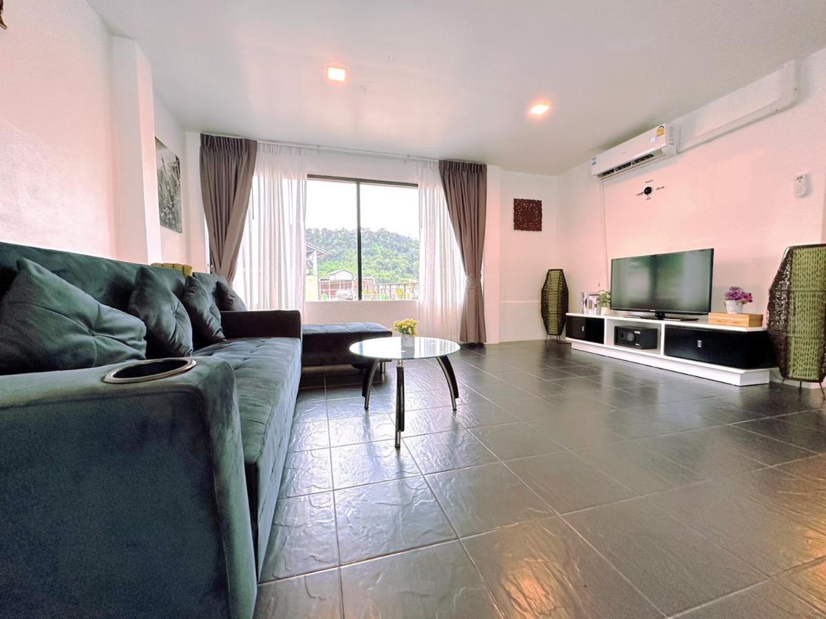 Hotel Baya Phuket Patong Buitenkant foto